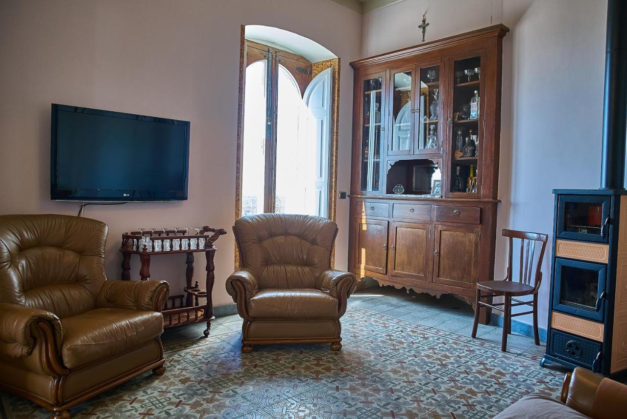 Bed and Breakfast La Casa Del Tempo Cerami Esterno foto