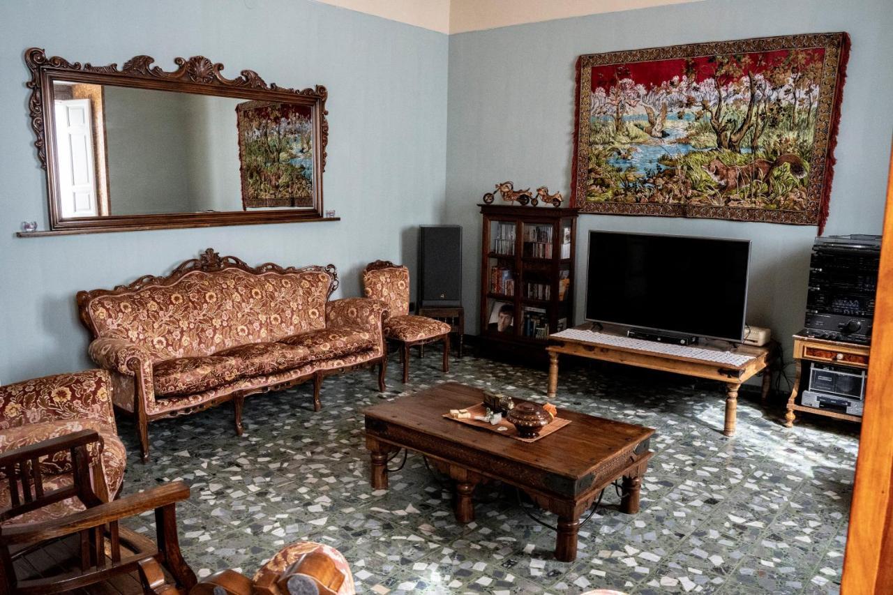 Bed and Breakfast La Casa Del Tempo Cerami Esterno foto